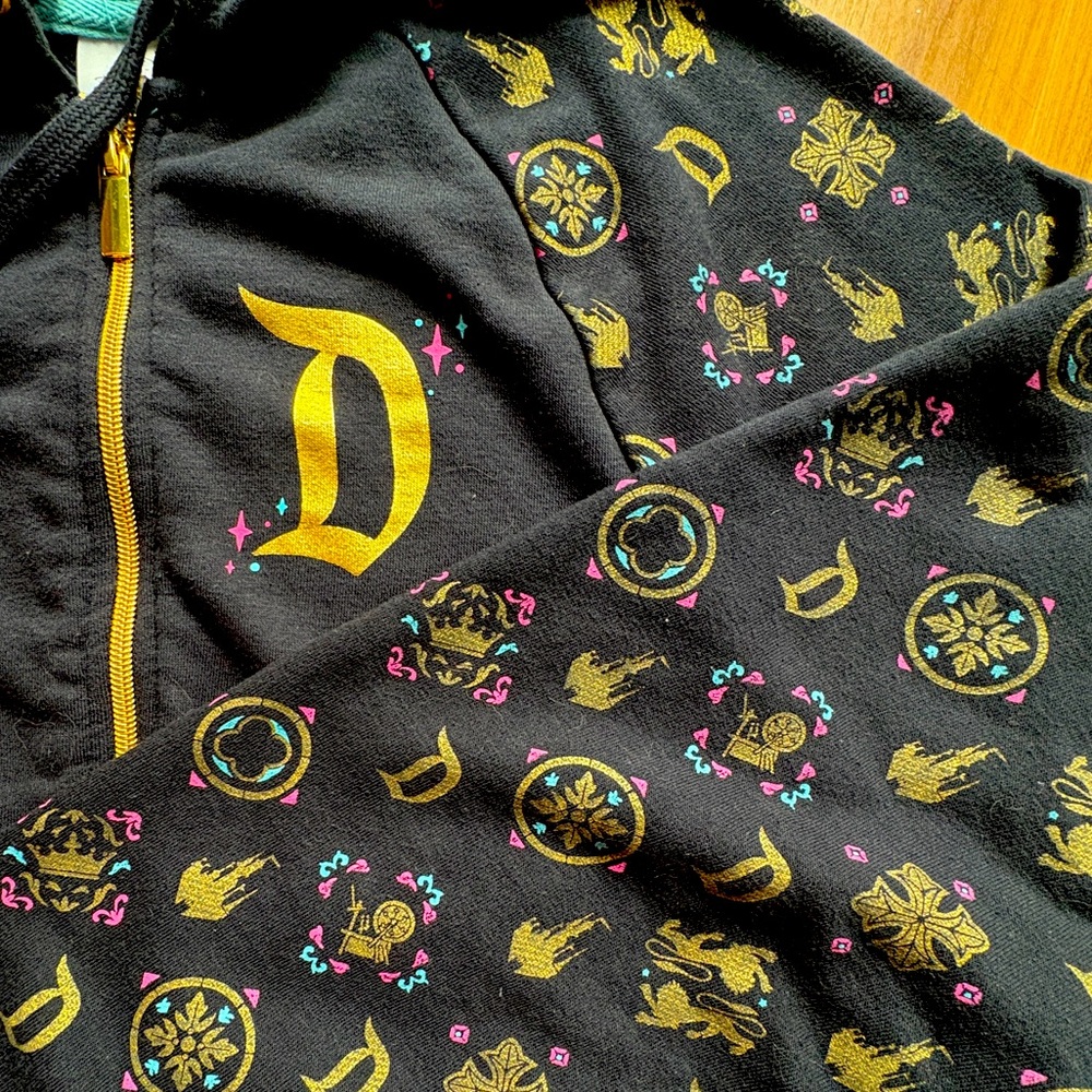 Disney Cinderella Castle Zip Hoodie Large - Picture 4 of 8